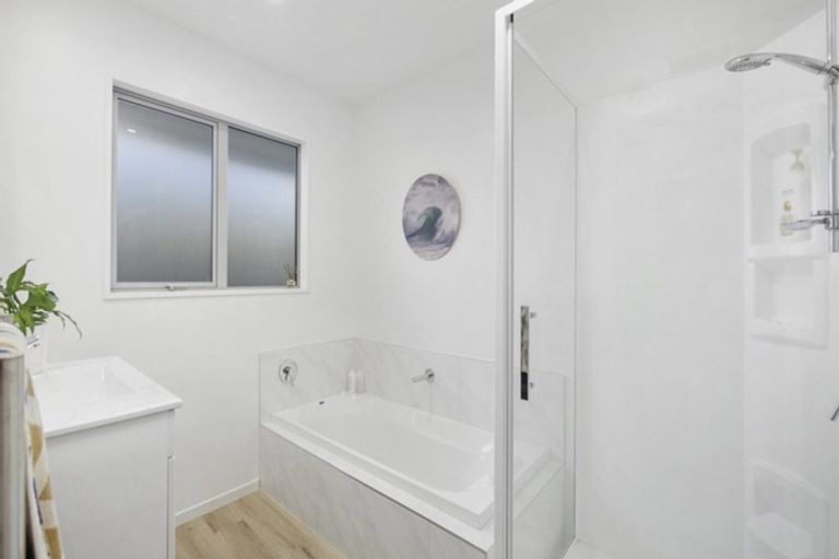 Photo of property in 14a Claxton Place, Saint Martins, Christchurch, 8022