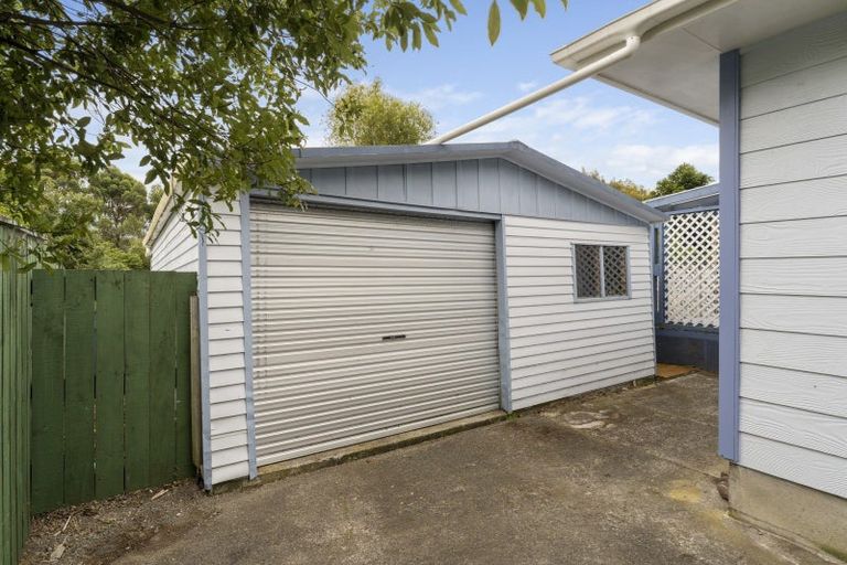 Photo of property in 218 Main Road South, Raumati South, Paraparaumu, 5032