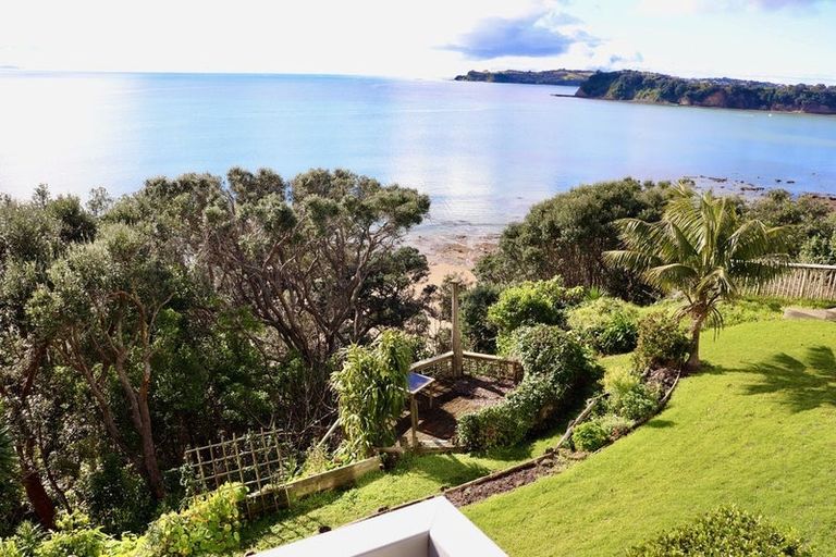 Photo of property in 232 Vipond Road, Stanmore Bay, Whangaparaoa, 0932