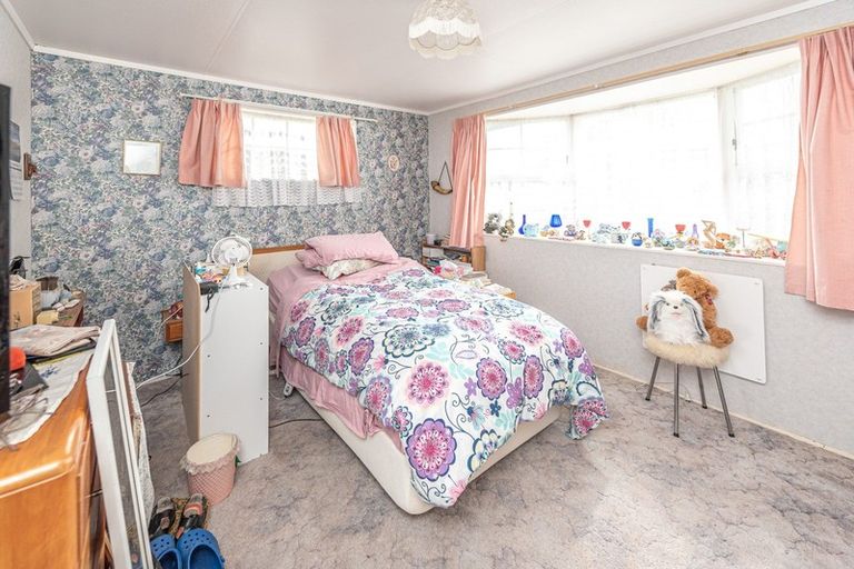 Photo of property in 27 Ward Street, Aramoho, Whanganui, 4500