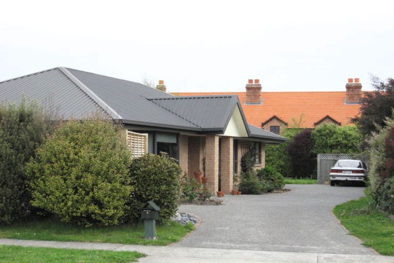 Photo of property in 4 Hoult Crescent, Monaco, Nelson, 7011