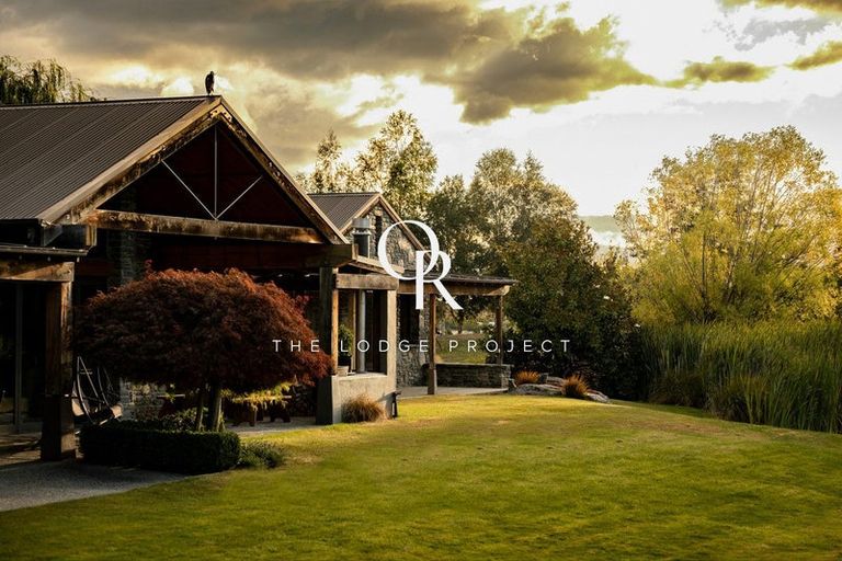 Photo of property in 73 Alec Robins Road, Lake Hayes, Queenstown, 9371