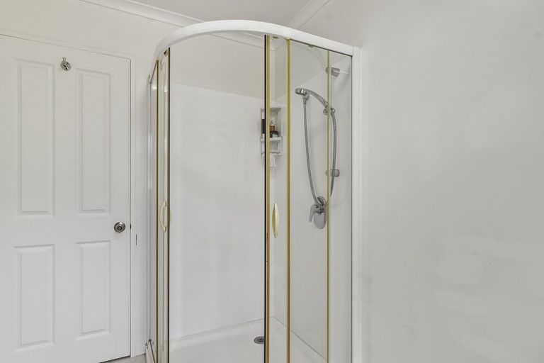 Photo of property in 1/4 Reid Avenue, Mosgiel, 9024