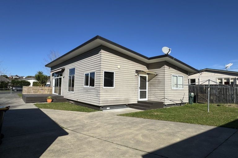 Photo of property in 6 Church Street, Tirau, 3410