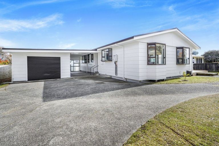 Photo of property in 8 Tieke Place, Tokoroa, 3420