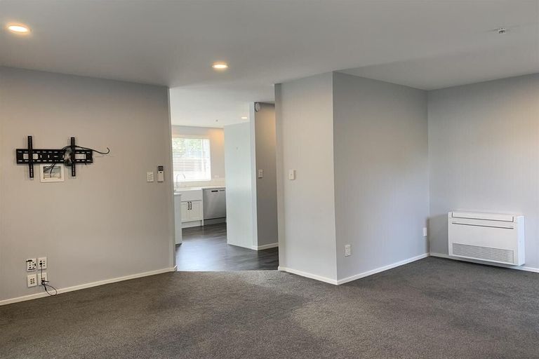 Photo of property in 38 Normans Road, Strowan, Christchurch, 8052