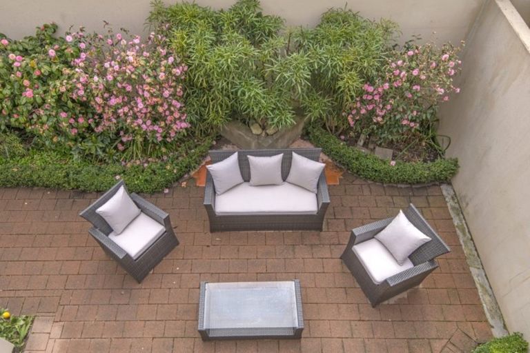 Photo of property in 1/104 Papanui Road, Merivale, Christchurch, 8014