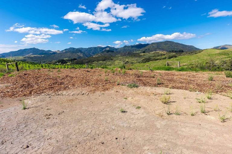 Photo of property in 183 Koutu Loop Road, Whirinaki, 0473