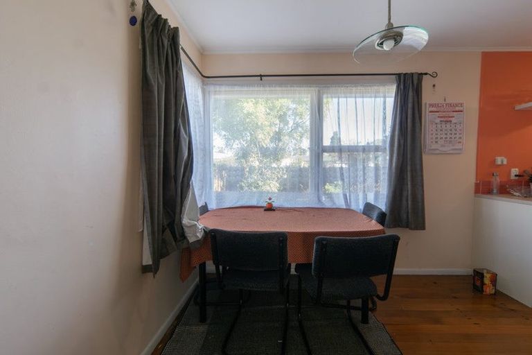 Photo of property in 72 Mount View Road, Melville, Hamilton, 3206