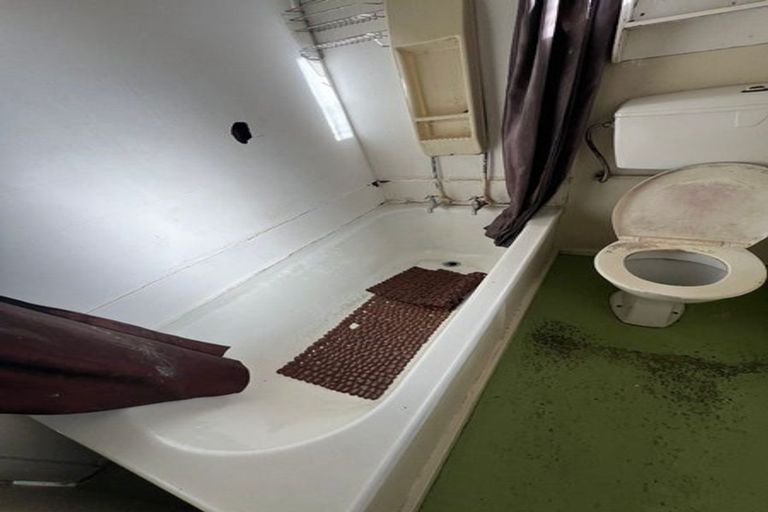 Photo of property in 429 Adelaide Road, Berhampore, Wellington, 6023