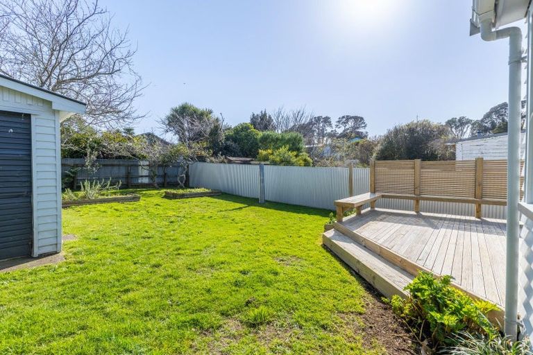 Photo of property in 14 Downe Street, New Plymouth, 4310