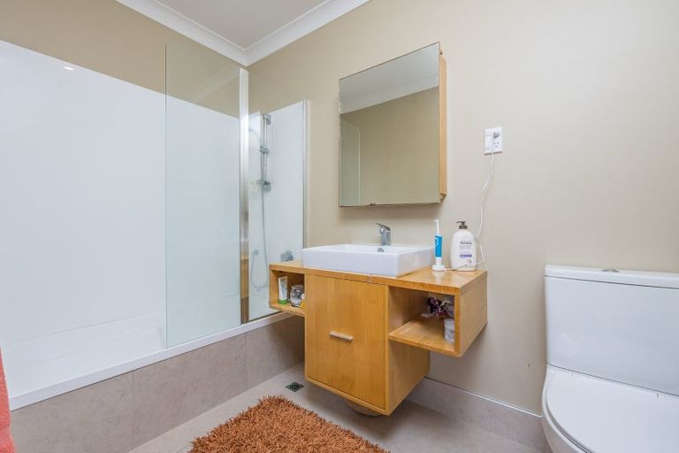 Photo of property in 8/128 Stancombe Road, Flat Bush, Auckland, 2016