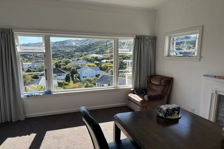 Photo of property in 17 Clutha Avenue, Khandallah, Wellington, 6035
