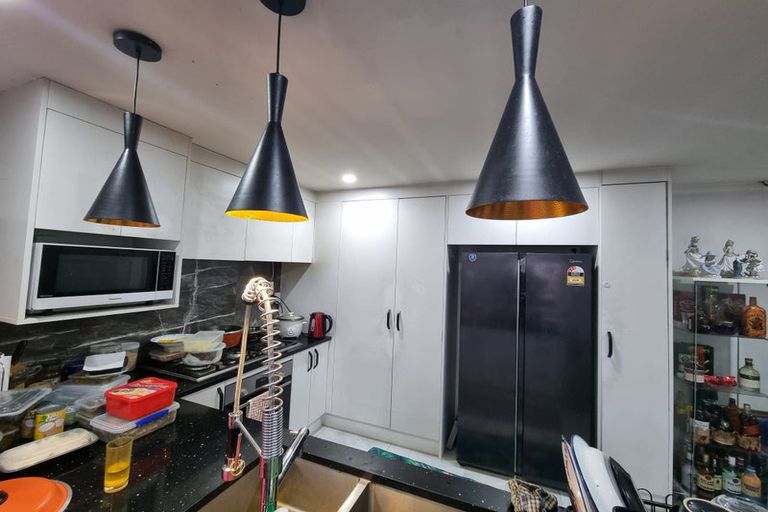 Photo of property in 47 Buckingham Crescent, Papatoetoe, Auckland, 2025