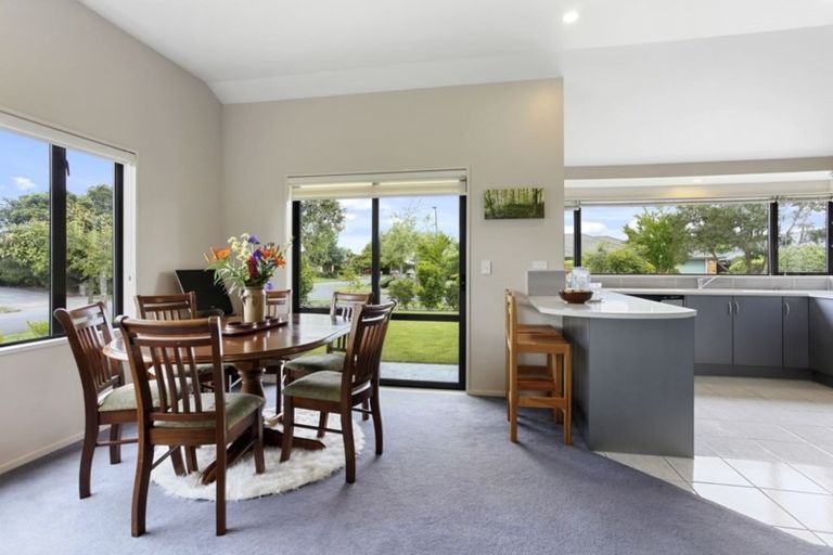 Photo of property in 2 Baltic Place, Northwood, Christchurch, 8051