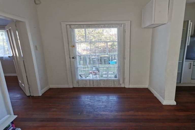 Photo of property in 28 Jutland Street, Waterloo, Lower Hutt, 5011