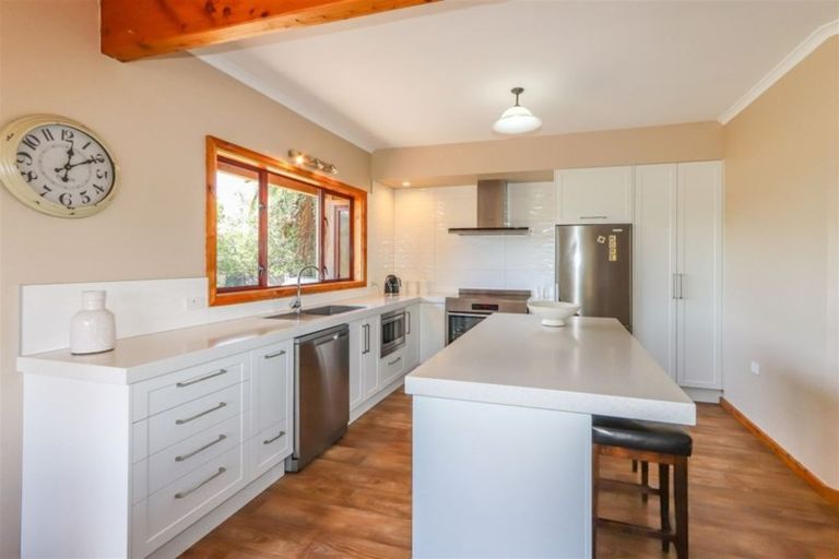 Photo of property in 13 Bosworth Street, Egmont Village, 4372