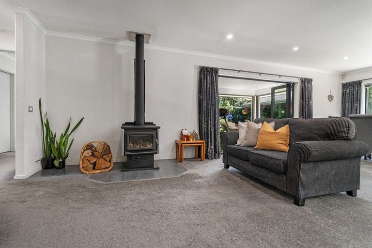 Photo of property in 7 The Glade, Carterton, 5713