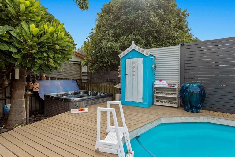 Photo of property in 19 Ohiwa Parade, Ohope, 3121