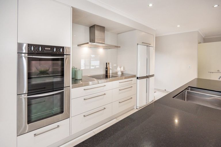 Photo of property in 19 Campbell Street, Havelock North, 4130