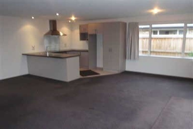 Photo of property in 4 Annies Lane, Aidanfield, Christchurch, 8025