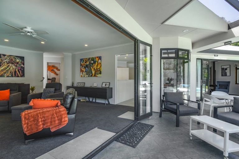 Photo of property in 13c Reading Street, Greytown, 5712