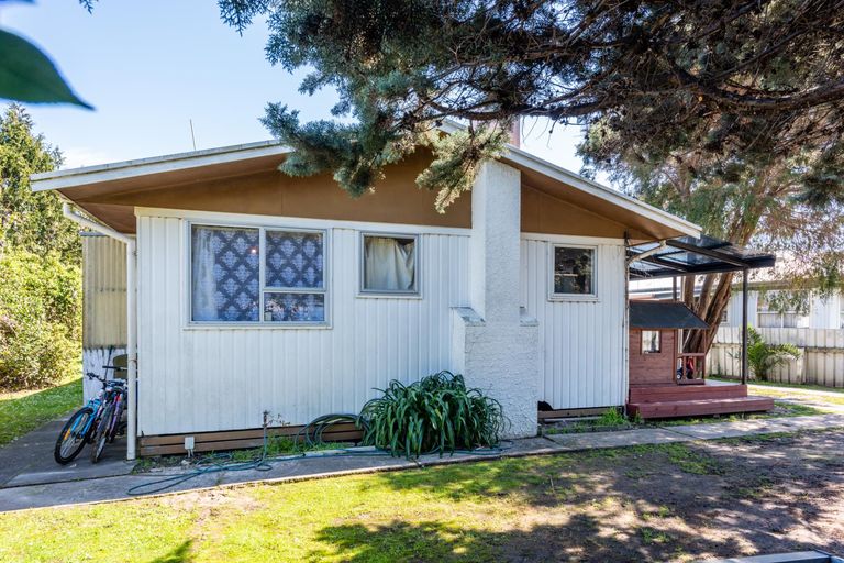 Photo of property in 33 Paraone Road, Tamarau, Gisborne, 4010