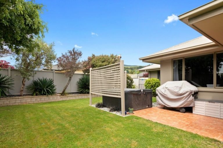 Photo of property in 4 Best Place, Stoke, Nelson, 7011