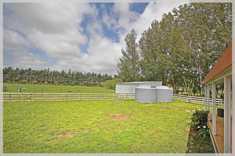 Photo of property in 296 Motuiti Road, Foxton, 4891