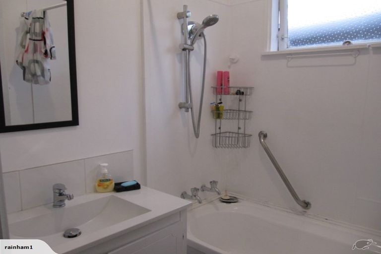 Photo of property in 10 Alexander Street, Awapuni, Palmerston North, 4412