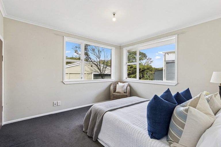 Photo of property in 8 Te Motu Road, Pukerua Bay, 5026