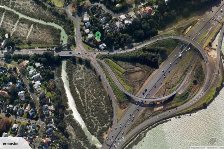 Photo of property in 5 Sylvan Avenue, Northcote, Auckland, 0627