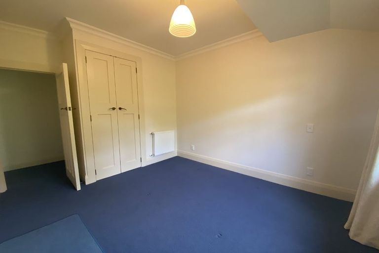 Photo of property in 117 Seatoun Heights Road, Miramar, Wellington, 6022