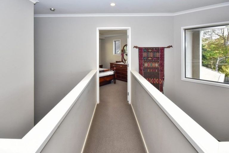 Photo of property in 16a Glenross Drive, Wattle Downs, Auckland, 2103