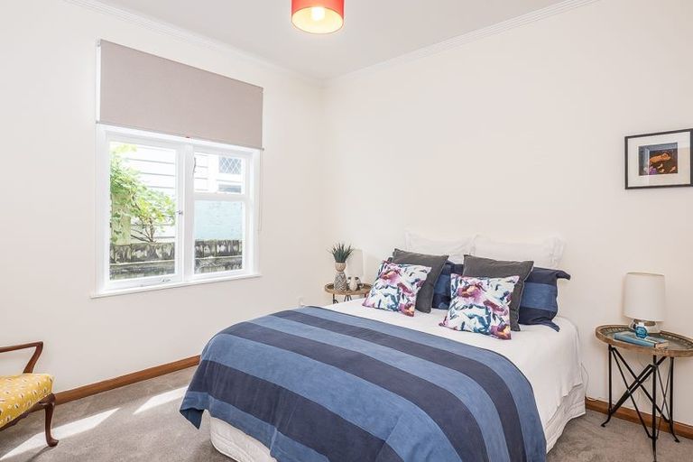 Photo of property in 23 Resolution Street, Lyall Bay, Wellington, 6022