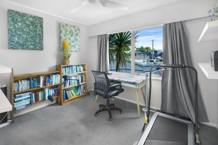 Photo of property in 49 Cecil Street, St Andrews, Hamilton, 3200