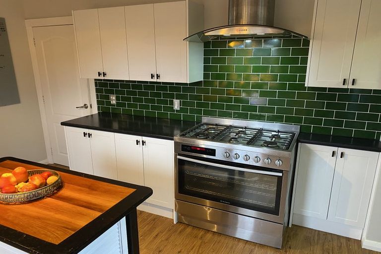 Photo of property in 122 Lord Rutherford Road South, Brightwater, 7022