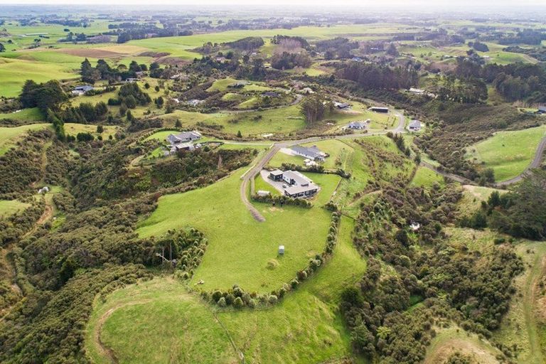 Photo of property in 98 Lacebark Drive, Linton, Palmerston North, 4472