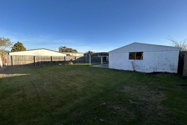 Photo of property in 17 Rollesby Street, Hoon Hay, Christchurch, 8025
