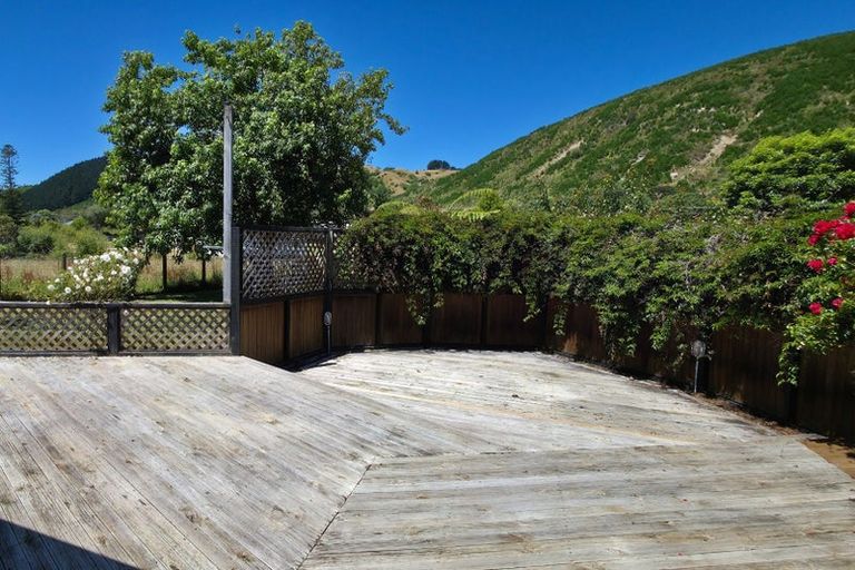 Photo of property in 13-17 Rimutaka Street, Paraparaumu, 5032