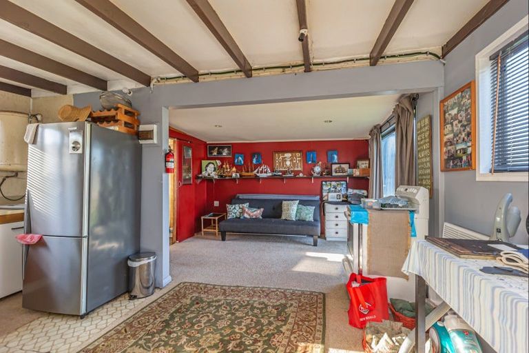 Photo of property in 25 Himatangi Street, Himatangi Beach, Foxton, 4891