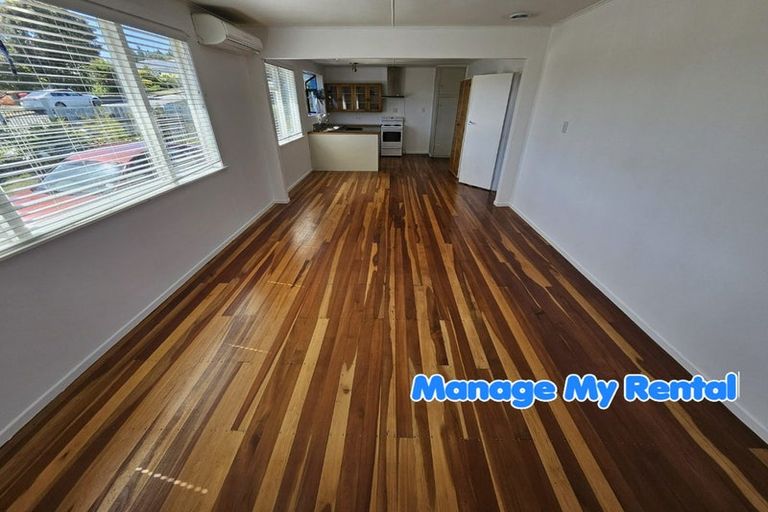 Photo of property in 88 Castor Crescent, Cannons Creek, Porirua, 5024