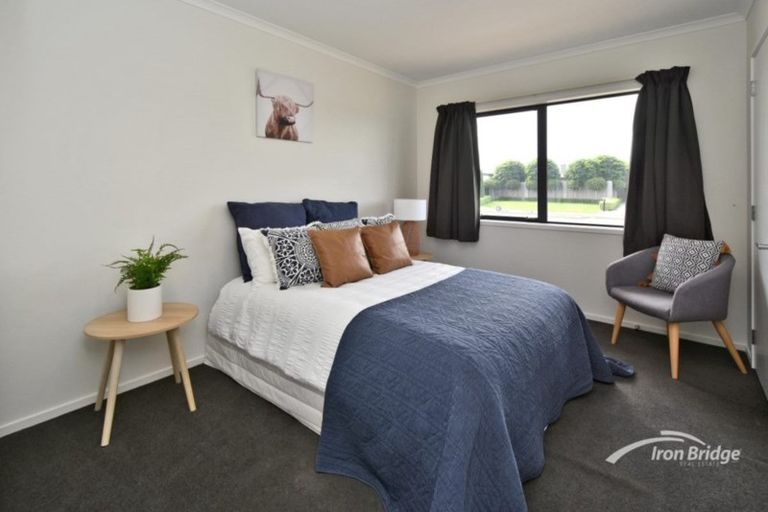 Photo of property in 37 Pegasus Main Street, Pegasus, 7612