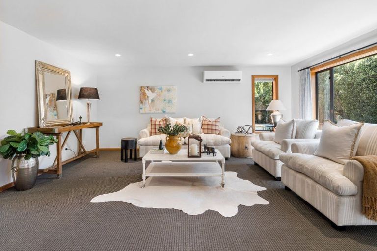 Photo of property in 12 John Morel Place, Parklands, Christchurch, 8083