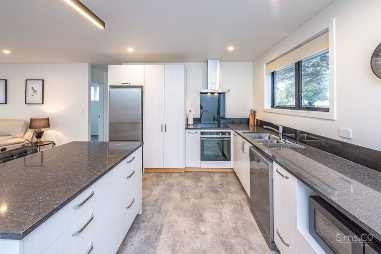 Photo of property in 25a Mosston Road, Castlecliff, Whanganui, 4501