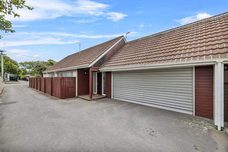 Photo of property in 70 Cutts Road, Russley, Christchurch, 8042