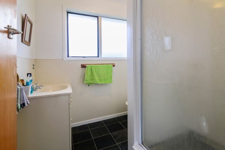 Photo of property in 36 Barnard Road, Fairy Springs, Rotorua, 3015