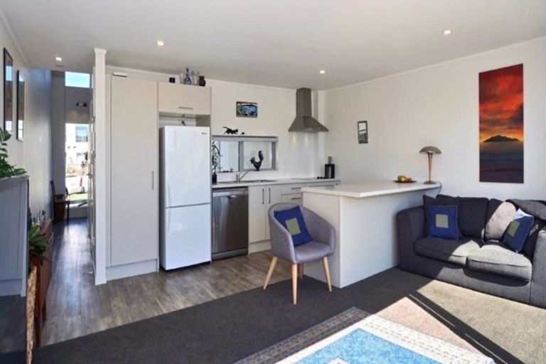 Photo of property in 31 Reynolds Place, Papamoa Beach, Papamoa, 3118