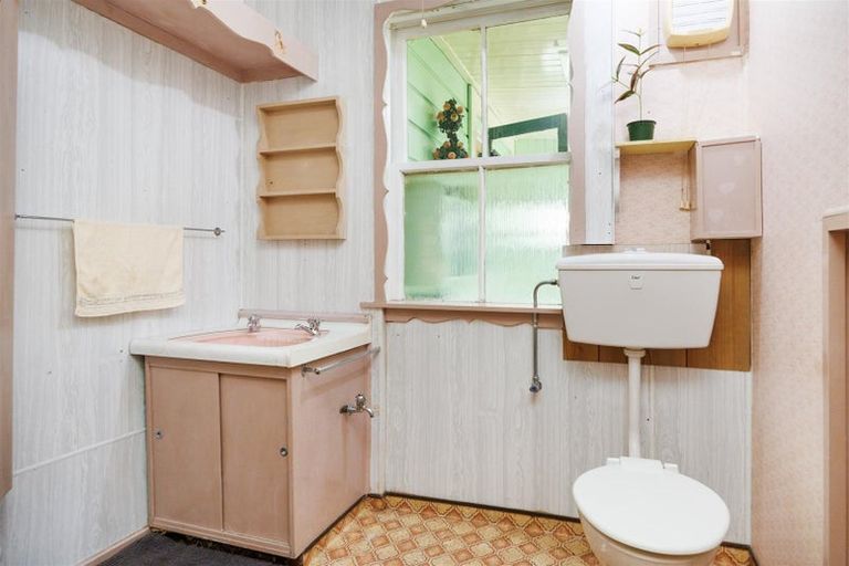 Photo of property in 9 Tutaenui Road, Marton, 4788