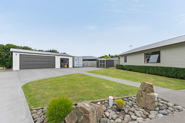 Photo of property in 1 Whitcombe Street, Lepperton, New Plymouth, 4373